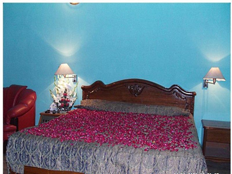 Sarao Hotel Mohali Luaran gambar